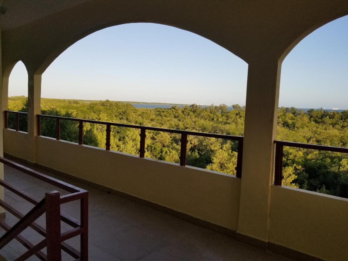 Royal View Apartment Plus Белиз-Сити Экстерьер фото
