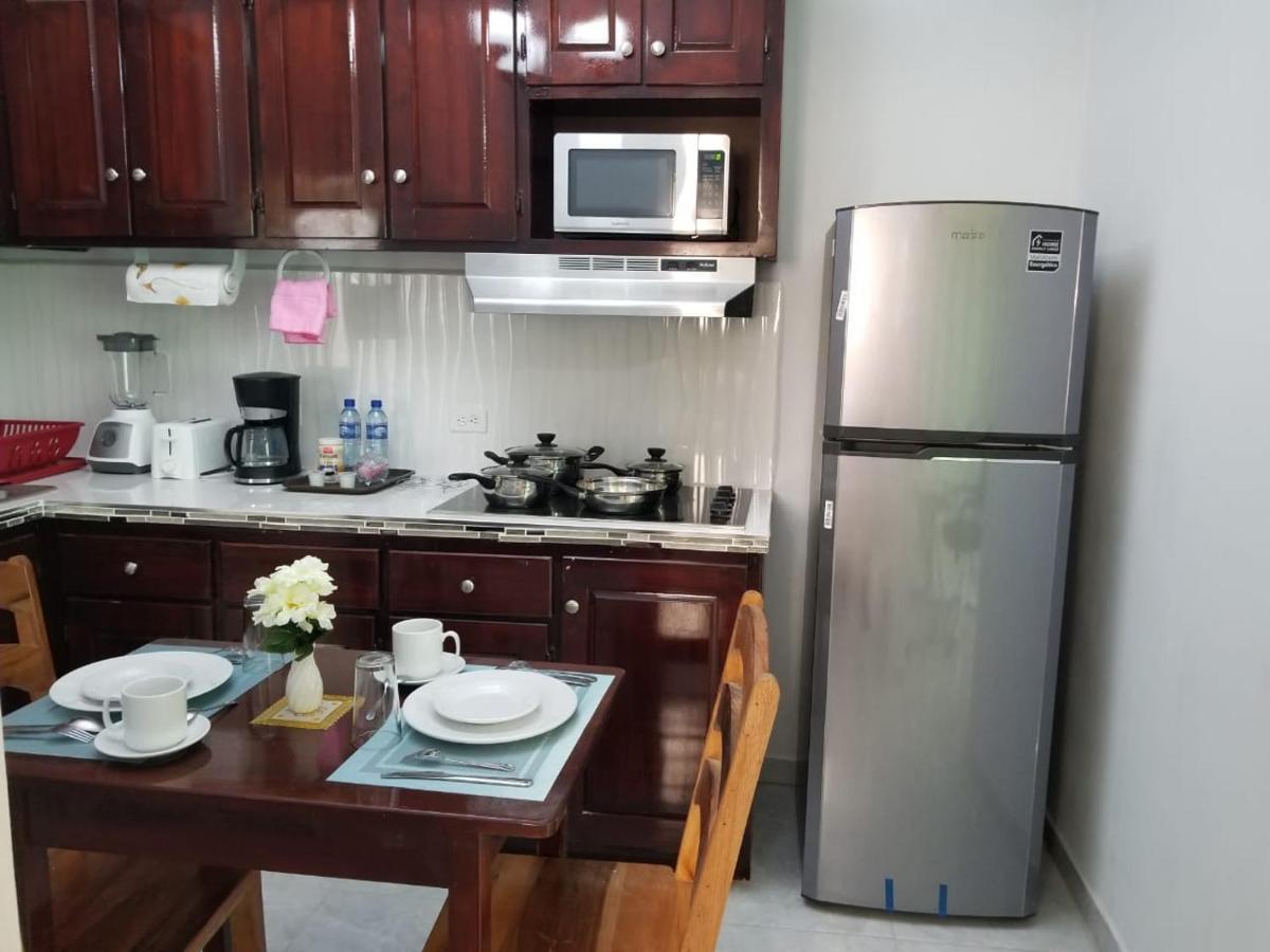 Royal View Apartment Plus Белиз-Сити Экстерьер фото